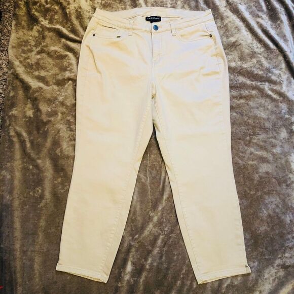 Lane Bryant Khaki/Tan Colored Side Slit Cropped Jeans Size 16 - Picture 1 of 9